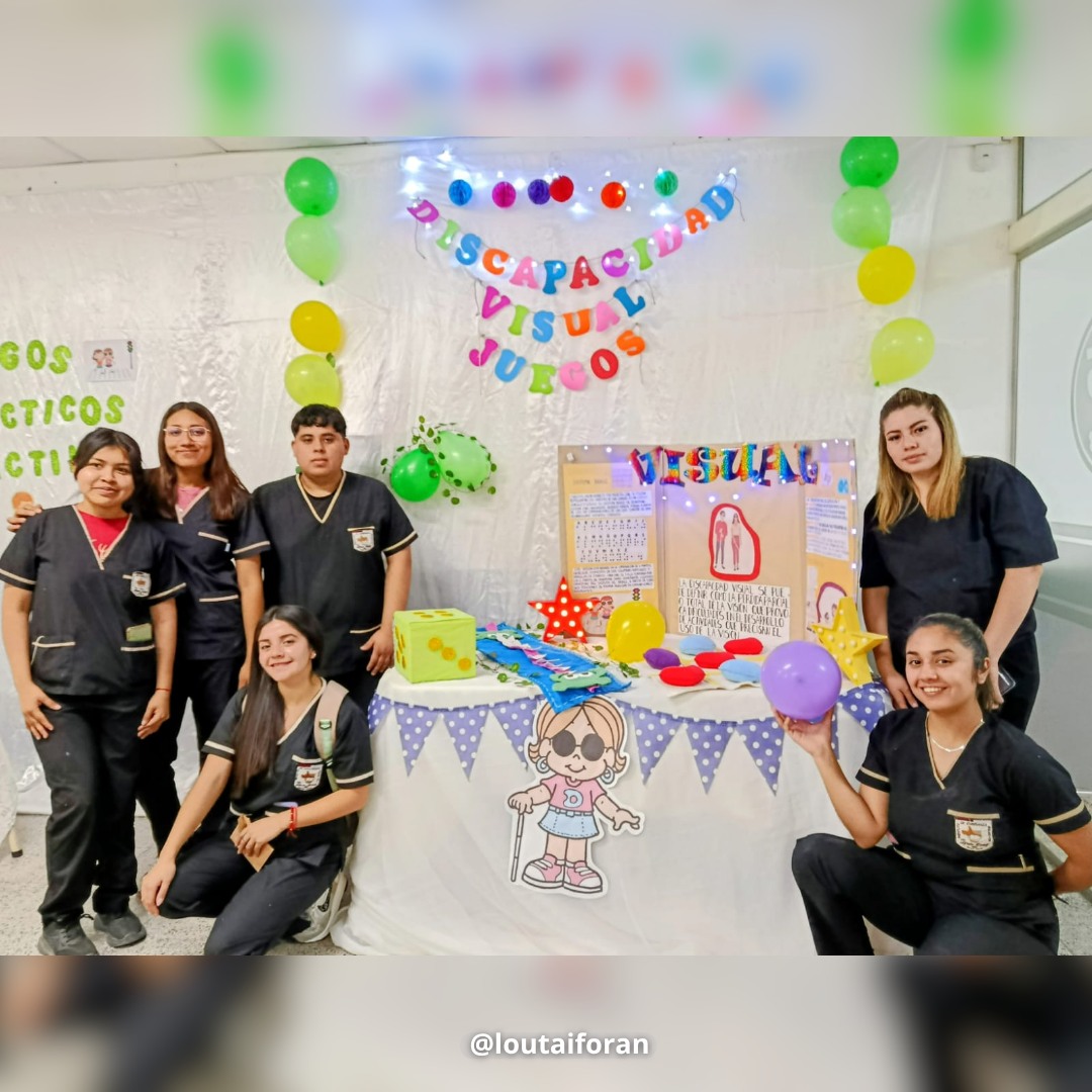 Vista del grupo de alumnos a cargo del taller.